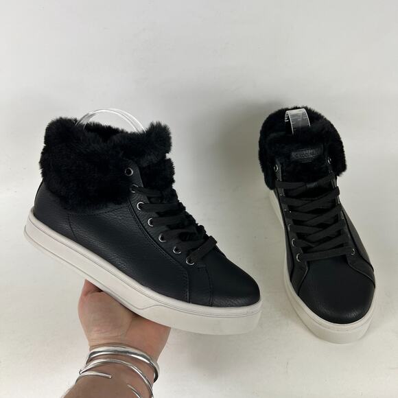 Koolaburra Sundell Fuzz Chukka Sneaker Women's 7 Black Leather Faux Fur High-Top - Picture 1 of 14